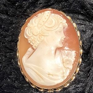 Cameo pin and pendant 14k gold